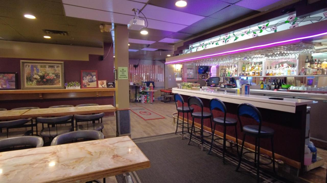 Sundre Motor Inn 외부 사진